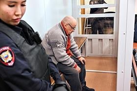 Заседание суда по делу бывшего заместителя министра обороны России генерала армии Павла Попова, обвиняемого в хищении 30 млн рублей из бюджетных средств во время строительства столичного парка 'Патриот', в 235-ом гарнизонном военном суде