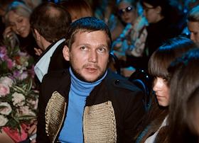 Афиша Город: "Волосы развевались даже у лысых": к двадцатилетию клуба "Титаник" 