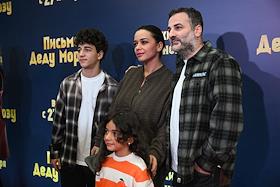 Премьерный показ новогодней семейной комедии 'Письмо Деду Морозу' в кинотеатре 'Каро 11 Октябрь'