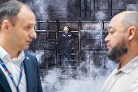 Жанровые фотографии. 31-я Международная промышленная выставка 'Металл-Экспо'2025' в КВЦ 'Экспофорум'