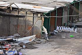 Жанровая фотография. Снос гаражей на углу улицы Голубинской и проезда Карамзина