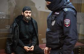 Судебное заседание по делу бойца смешанных единоборств ММА Заура Исмаилова, задержанного по подозрению в осквернении памятника ветеранам МЧС в Дорогомиловском районном суде