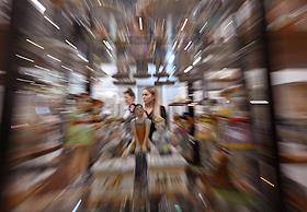 Открытие выставки народно-художественных промыслов (НХП) 'Ладья. Зимняя сказка' в Тимирязев Центре