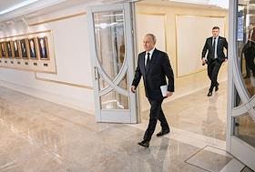 Президент России Владимир Путин на пленарном заседании Совета Федерации России