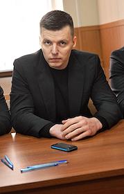 Рассмотрение уголовного дела блогера Валерии Чекалиной (Лерчек) и ее бывшего супруга Артема Чекалина, обвиняемых в незаконном выводе из России более 250 миллионов рублей, в Гагаринском районном суде
