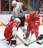 Континентальная Хоккейная Лига (КХЛ). Матч между командами 'Спартак' (Москва) - 'Динамо Минск' (Минск) на стадионе 'Мегаспорт'