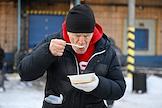Раздача еды для бездомных у Ярославского вокзала, в честь для рождения Лизы Глинки