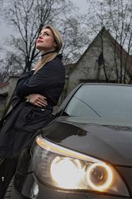 Мария Шукшина на автомобиле BMW