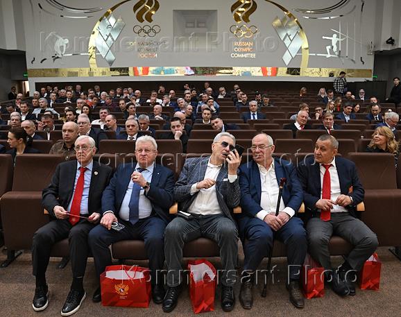 Отчетно-выборная конференция Федерации хоккея России (ФХР) в Олимпийском комитете