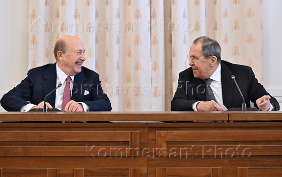 Министр иностранных дел России Сергей Лавров выступил  на Общем собрании Российского совета по международным делам в Доме приемов МИД России