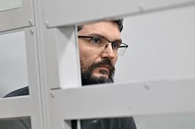 Оглашение приговора по делу приемного сына рок-музыканта Стаса Намина Романа Ткаченко, обвиняемого в убийстве сводного брата и родной бабушки, в Московском областном суде