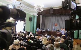 Судебное заседание по делу о взрыве дома на Сибирской, 81 в Доме культуры имени Окунева в Нижнем Тагиле