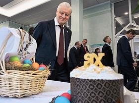 Церемония открытия выставки 'Надвратные иконы Московского Кремля', приуроченной к празднику Воскресения Христова, в Государственной думе (ГД) России