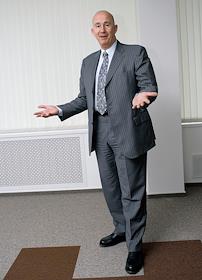 Пьер Брансвик, Вице-президент по маркетингу компании AMD