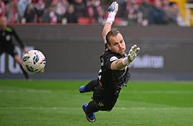 Мир Российская Премьер-Лига (РПЛ) 2025/2026. 25-й тур. Матч между командами 'Спартак' (Москва) - 'Ахмат' (Грозный) на стадионе 'Лукойл Арена'