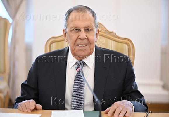 Talks between Russian Foreign Minister Sergey Lavrov holds and Acting Minister of Foreign Affairs and International Cooperation of the Libyan Government of National Accord Taher al-Bawr at the Russian Foreign Ministry's Reception House