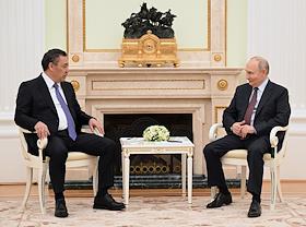 Встреча президента России Владимира Путина с президентом Киргизии Садыром Жапаровым