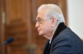 Пресс-конференция с участием генерального директора Эрмитажа Михаила Пиотровского и археолога Александра Бутягина