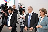 Под председательством Секретаря Совета Безопасности России Сергея Шойгу состоялось заседание специальной рабочей группы, с участием первого заместителя Руководителя Администрации Президента России Сергей Кириенко, заместитель Председателя Правительства России Алексей Оверчук, а также руководство министерств и ведомств экономического и силового блока