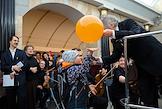 Концерт Санкт-Петербургского государственного симфонического оркестра 'Классика' под руководством заслуженного артиста России Александра Канторова на станции 'Адмиралтейская' в честь дня города
