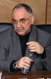 Гендиректор Российской самолетостроительной корпорации(РСК) 'МиГ' Анатолий Белов  во время интервью в своем рабочем кабинете