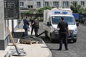 Избрание меры пресечения бывшему руководителю Федерального агентства воздушного транспорта (Росавиация) Александру Нерадько и его бывшему заместителю Константину Махову, обвиняемых в особо крупном мошенничестве, в Хорошевском районном суде