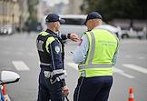 Совместный рейд Московской административной дорожной инспекции (МАДИ) и Госавтоинспекции по проверке водителей такси на наличие аттестации