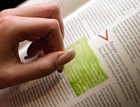 Прозрачная цветная наклейка для пометок в книгах