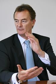 Управляющий директор компании SABMiller Europe - Алан Кларк