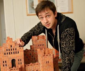 Генеральный директор компании 'БрикНик' Никита Абрамов во время интервью в своем офисе