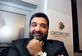 Пресс-конференции  
Партнеры–основатели, члены Консультационного Совета и российский декан СКОЛКОВО провели совместную пресс-конференцию в пресс-клубе РИА 'Новости'. 
