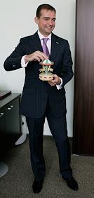 Максим Ентяков, генеральный директор группы компаний 'Детский мир' в офисе