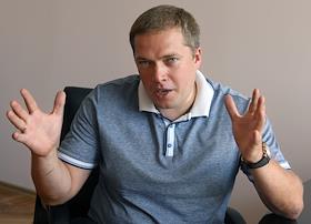 Президент Негосударственного Пенсионного Фонда (НПФ) 'Социум' Сергей Пучков в офисе компании