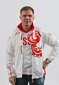 Корреспондент ИД 'Коммерсантъ' Андрей Колесников в олимпийской форме