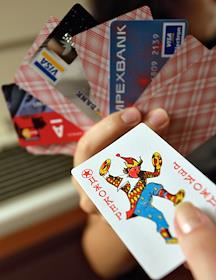 Пластиковые банковские и игральные карты