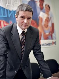 Эрик Блондо, генеральный директор ЗАО 'Мосмарт'. Магазин 'Мосмарт'.
