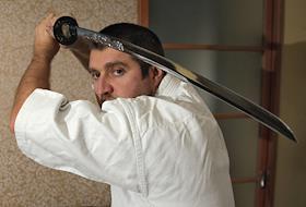 Дмитрий Потапенко, управляющий партнер сетей 'Гастрономчикъ' и 'Продэко', у себя дома