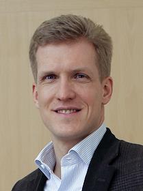 Совладелец риэлторской компании 'Stiles & Riabokobylko' и управляющий директор московского офиса компании Сергей Рябокобылко.
