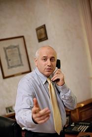 Генеральный директор Открытого страхового акционерного общества (ОСАО) «Ингосстрах» Александр Григорьев во время интервью в офисе компании