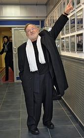 Глава компании 'The Adizes Institute' Ицхак Адизес во время интервью в офисе компании