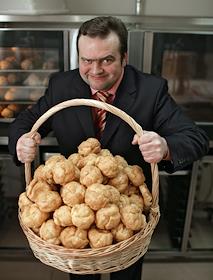 Генеральный директор ООО 'Биэд Папа Раша' Олег Стрежнев во время интервью