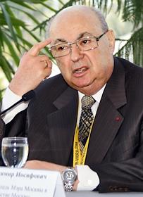 Международная выставка 'Мипим'(Mipim)2009. Встреча членов ММБА с Владимиром Ресиным, во Дворце фестивалей