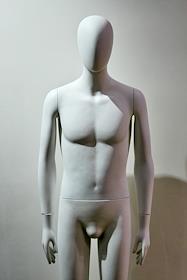 Мужской манекен. Бутик Jil Sander. ГУМ