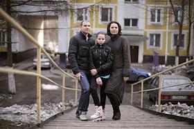 Специалист по управленческому учету Олег Леоньев с семьей