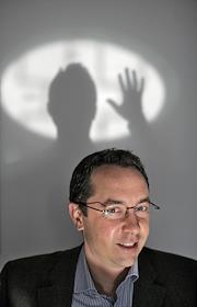 Генеральный директор интернет-магазина OZON.ru Бернар Люке во время интервью