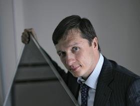 Генеральный директор ЗАО 'Ренова-оргсинтез' Ярослав Кузнецов во время интервью