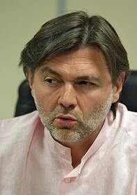 Чтец юрий гуржий фото