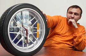 Генеральный директор компании 'Авто-логистика', председатель союза независимых импортеров Михаил Кулябин.
