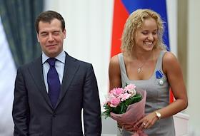 Елена Дементьева награждение в Кремле