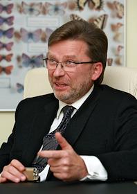 Генеральный директор телекомпании 'Стрим' Кирилл Легат в офисе компании